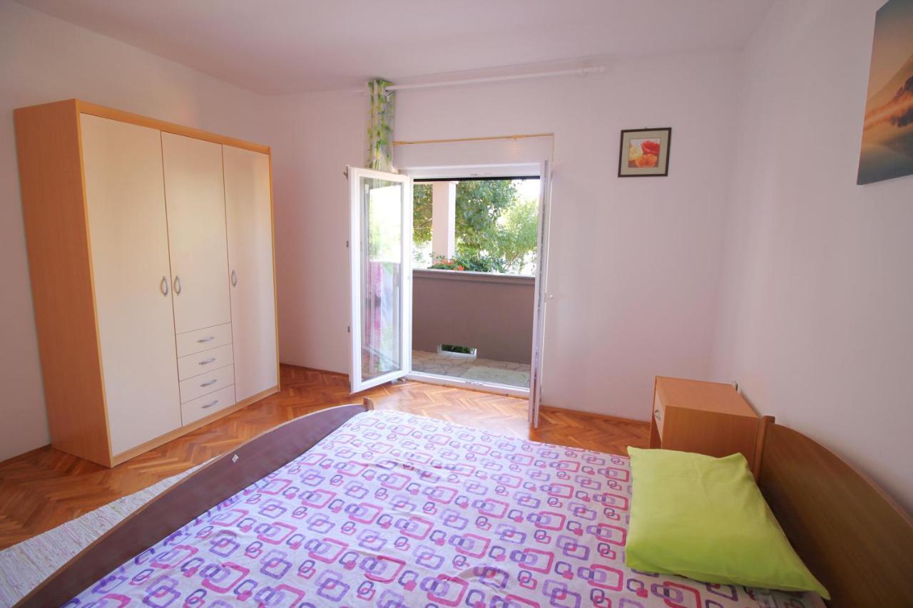 Appartement Dubravka à Dinjiška Extérieur photo
