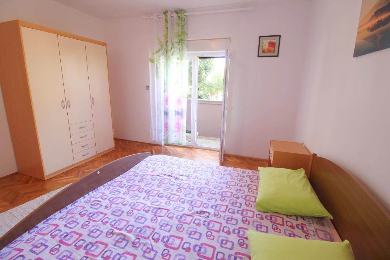 Appartement Dubravka à Dinjiška Extérieur photo