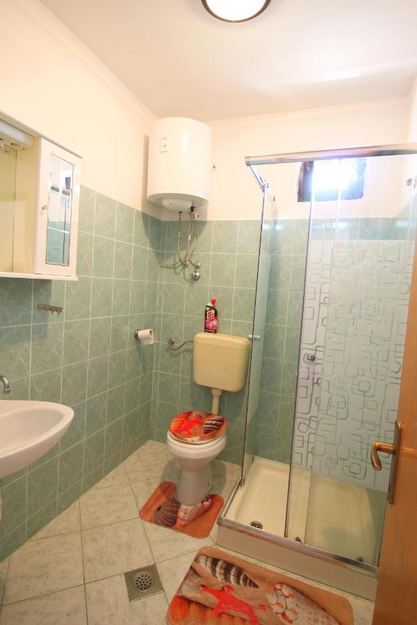 Appartement Dubravka à Dinjiška Extérieur photo